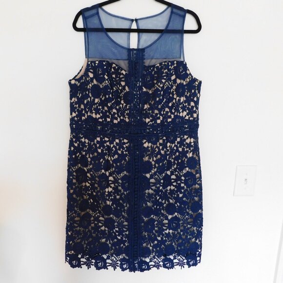 Liza Luxe Dress Navy Blue Size XL 14 16 Lace A Line Sleeveless Lined Party Women - Picture 1 of 10